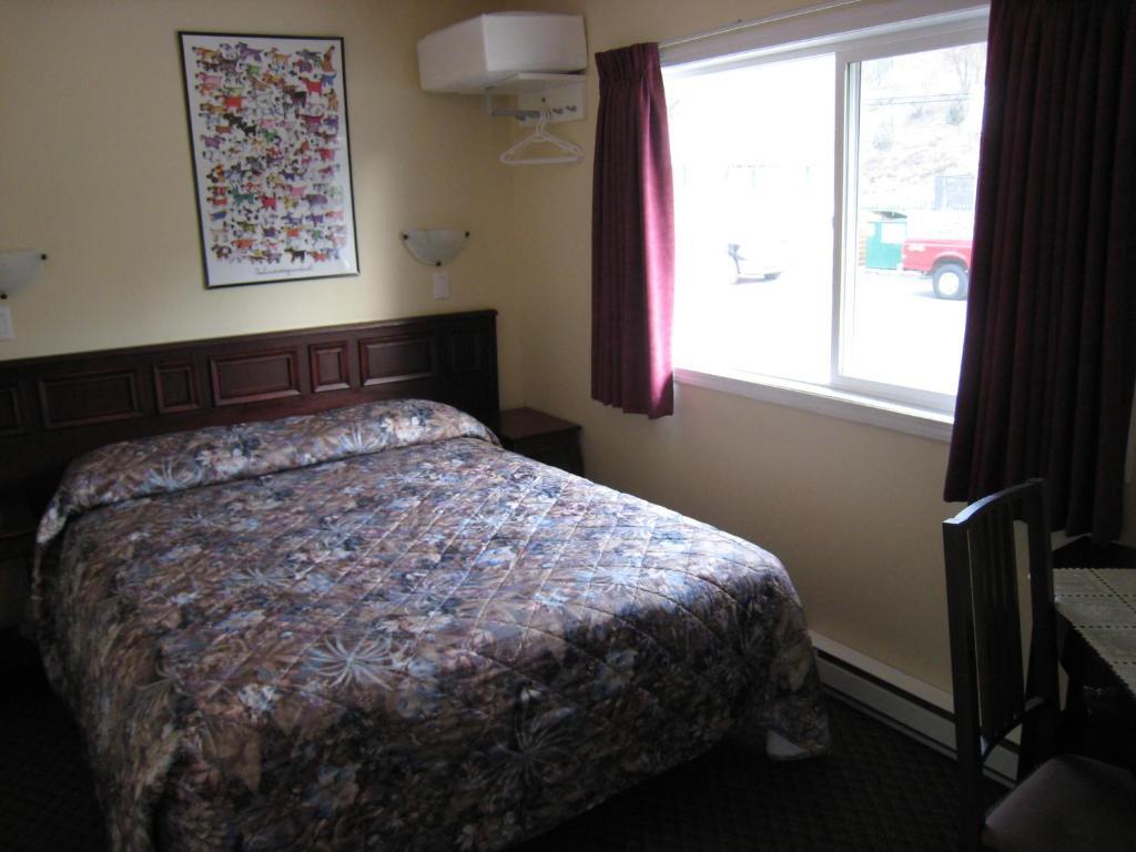 Johnny'S Motel Grand Forks Pokoj fotografie